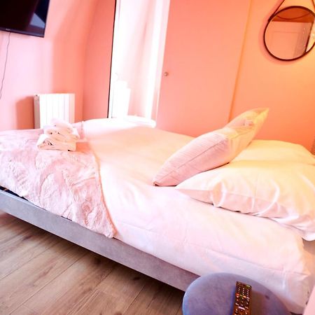 La Bonbonniere Rose Apartment Caen Exterior photo